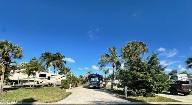 1246 Silver Lakes BLVD, NAPLES FL 34114-2