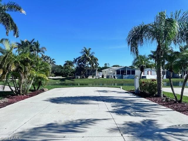 1246 Silver Lakes BLVD, NAPLES FL 34114-3