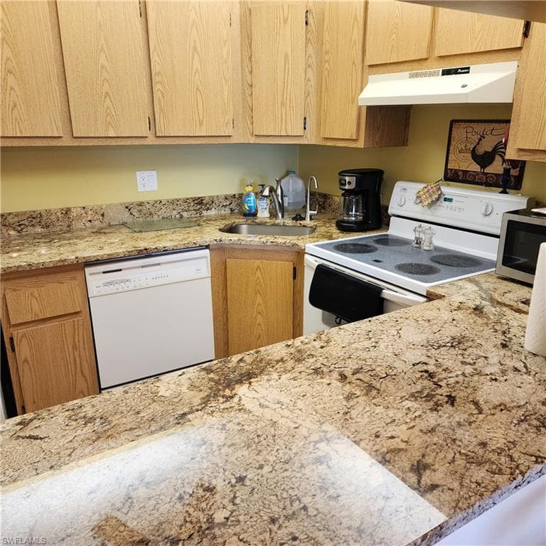 9950 Sailview CT # 16, FORT MYERS FL 33905-8