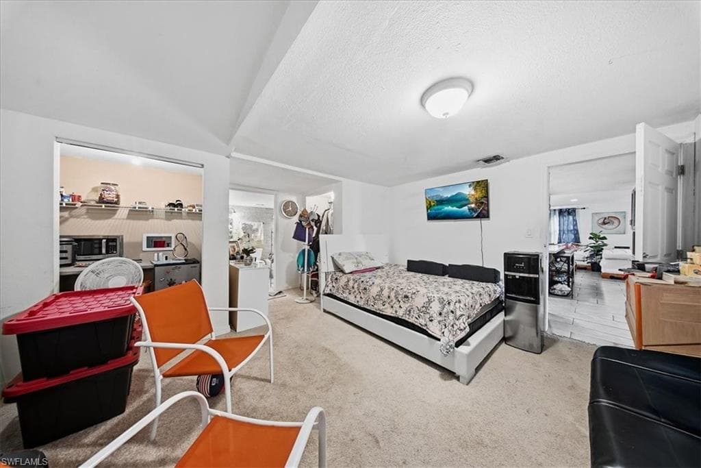 1978 Laurel LN, NORTH FORT MYERS FL 33917-15