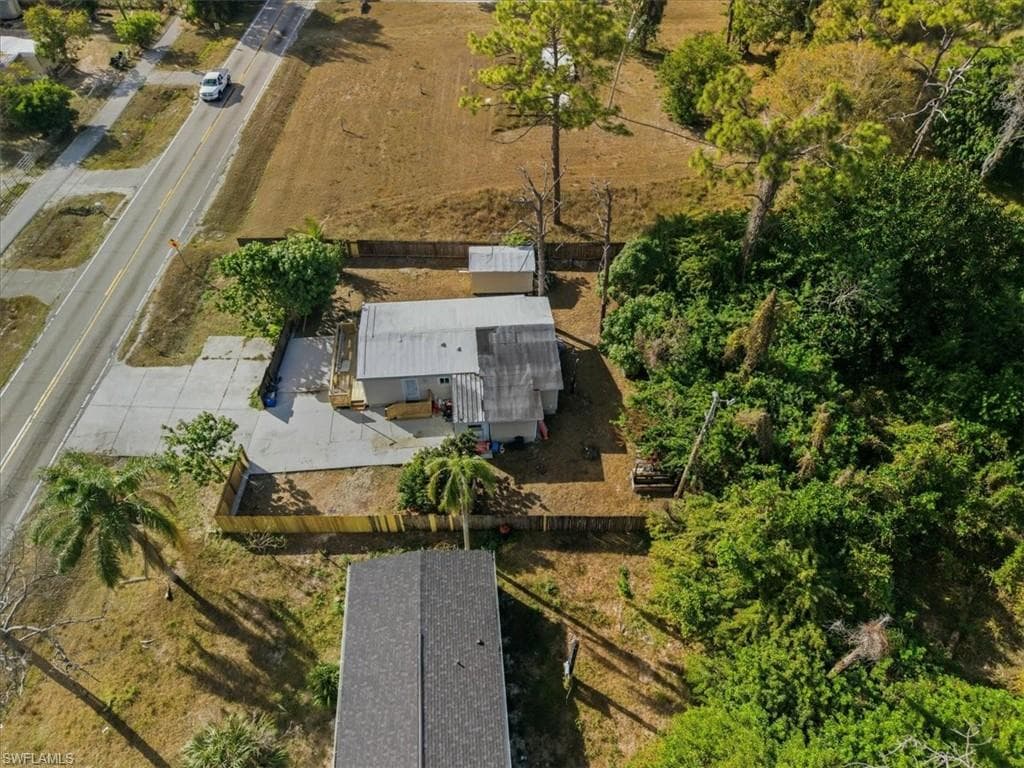 1978 Laurel LN, NORTH FORT MYERS FL 33917-40