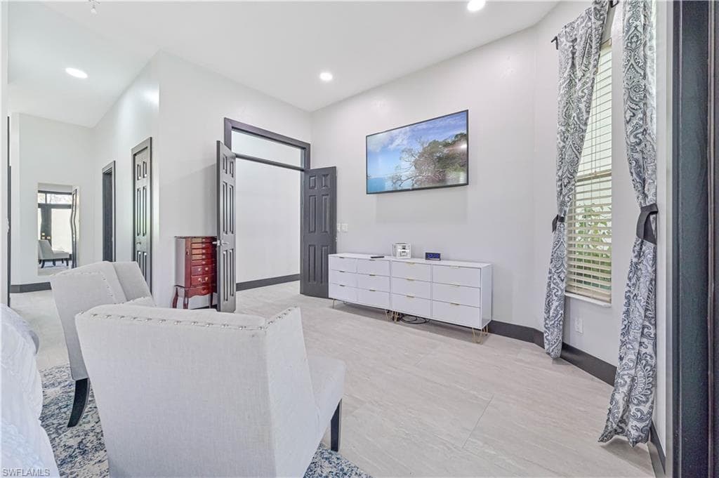 20810 Groveline CT, ESTERO FL 33928-21