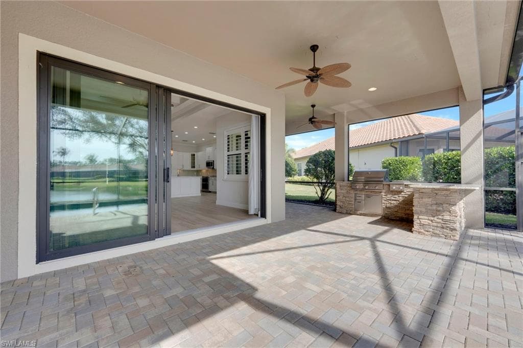 9276 Isla Bella CIR, BONITA SPRINGS FL 34135-29