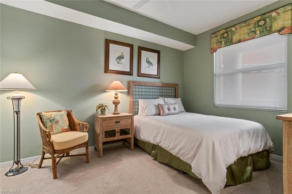 400 FLAGSHIP DR # 306, NAPLES FL 34108-11