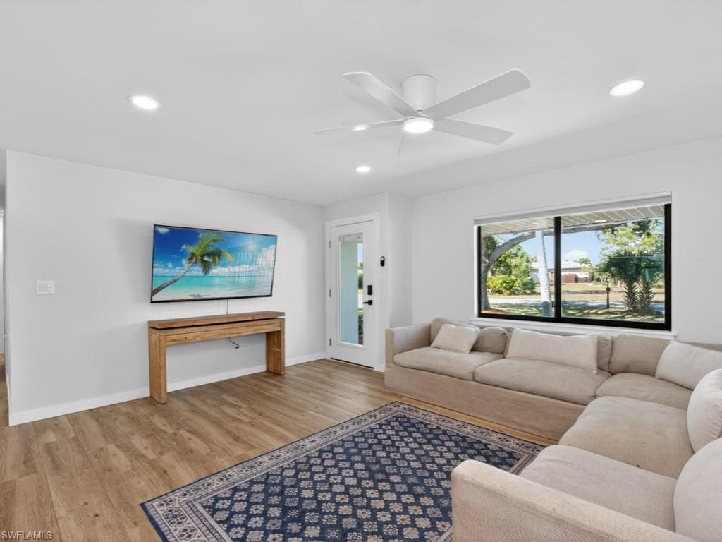 4791 Palmetto TER, ESTERO FL 33928-5