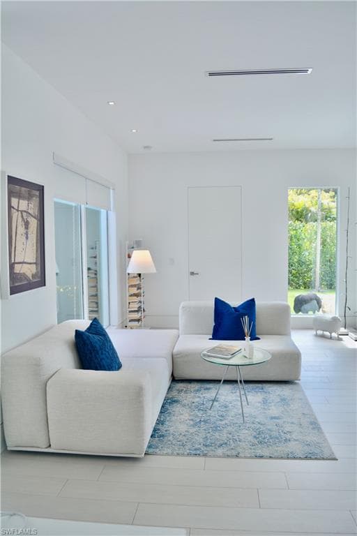 1218 14th AVE N, NAPLES FL 34102-3