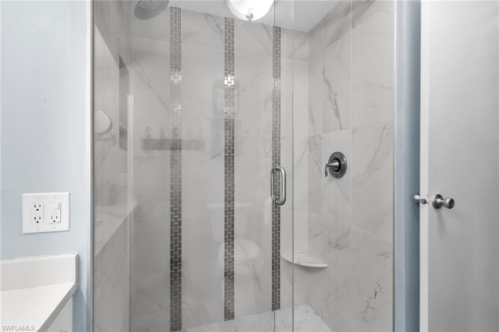 639 Palm AVE, OTHER FL 34140-32