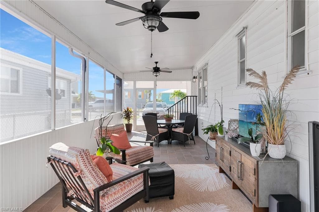 639 Palm AVE, OTHER FL 34140-36