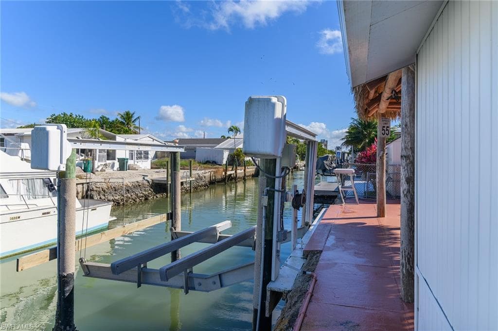 639 Palm AVE, OTHER FL 34140-20