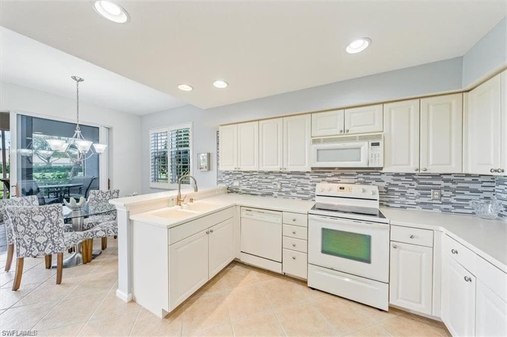 10482 Autumn Breeze DR # 102, ESTERO FL 34135-5