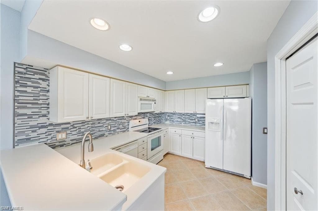 10482 Autumn Breeze DR # 102, ESTERO FL 34135-8