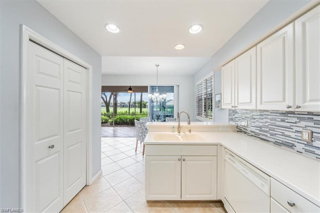 10482 Autumn Breeze DR # 102, ESTERO FL 34135-7