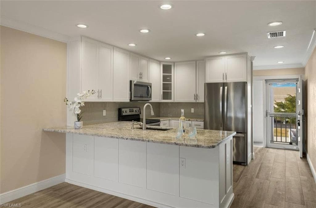 4541 SE 5th PL # 207, CAPE CORAL FL 33904-3