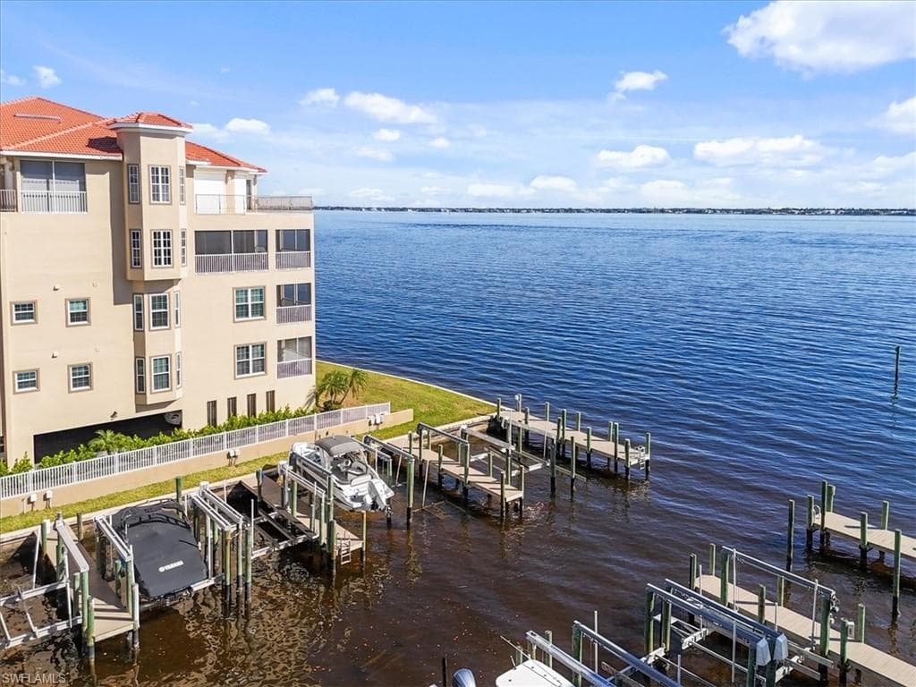 4235 SE 20th PL # A205, CAPE CORAL FL 33904-5