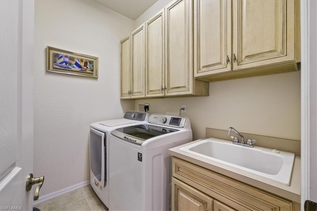 4235 SE 20th PL # A205, CAPE CORAL FL 33904-21