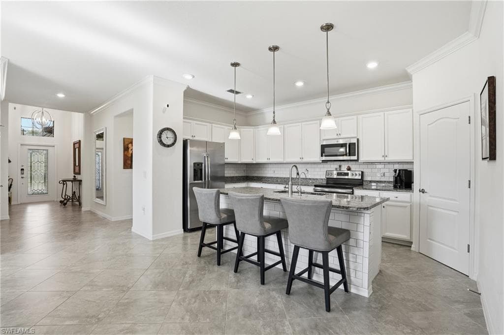 11591 Shady Blossom DR, FORT MYERS FL 33913-5