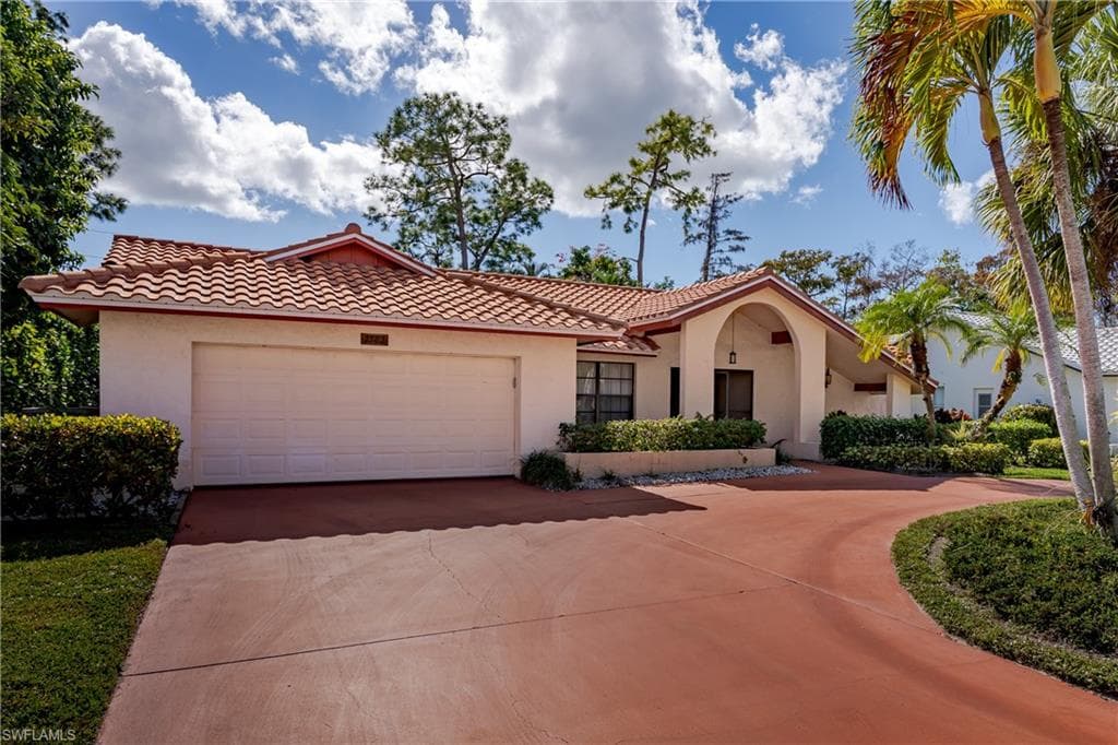 1502 Foxfire LN-1