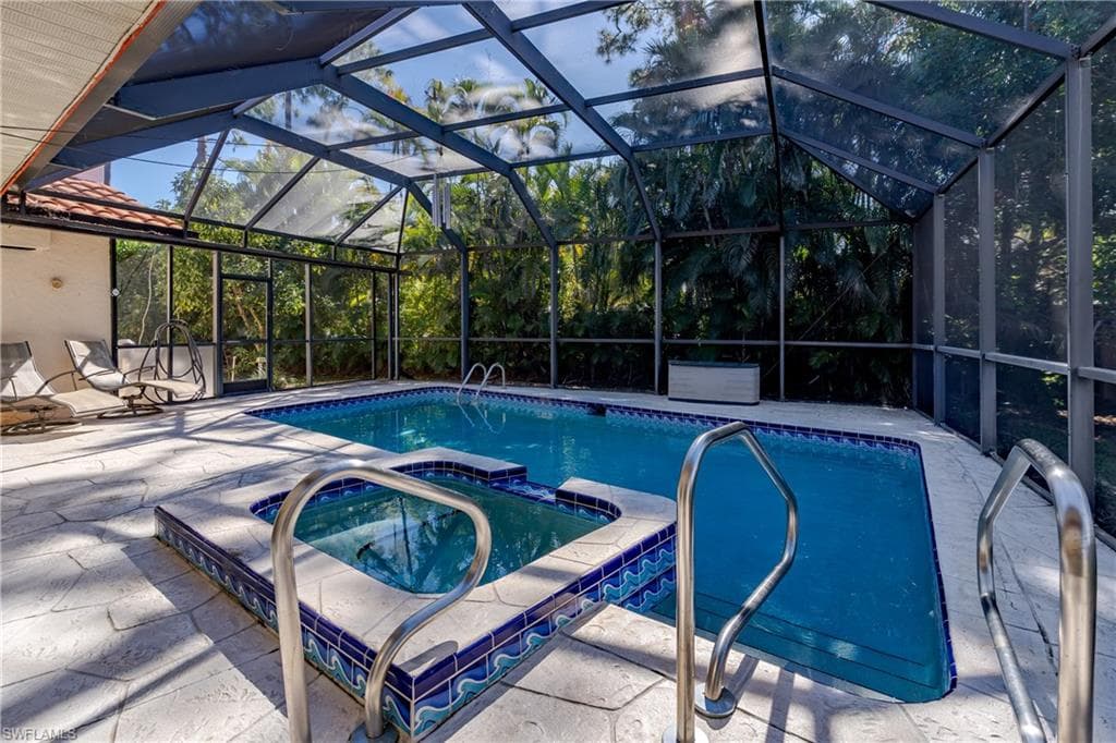1502 Foxfire LN-4