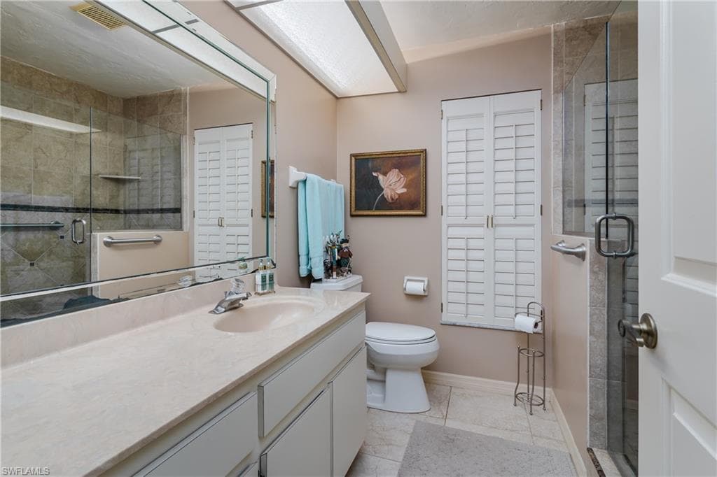1502 Foxfire LN-33