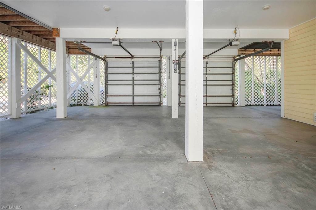 580 Sea Oats DR, SANIBEL FL 33957-46