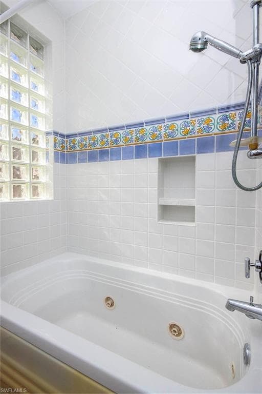 580 Sea Oats DR, SANIBEL FL 33957-19