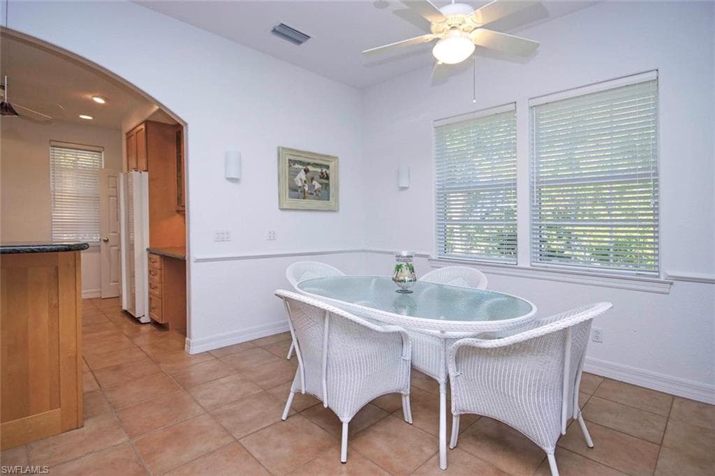 580 Sea Oats DR, SANIBEL FL 33957-14