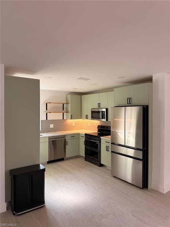 4724 W Tambay AVE, TAMPA FL 33611-15