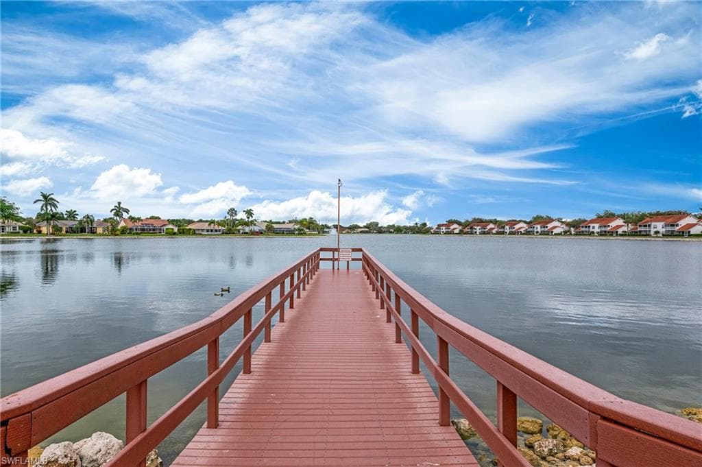 6687 Huntley LN S, NAPLES FL 34104-31