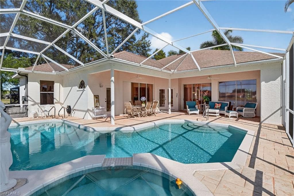 6687 Huntley LN S, NAPLES FL 34104-28