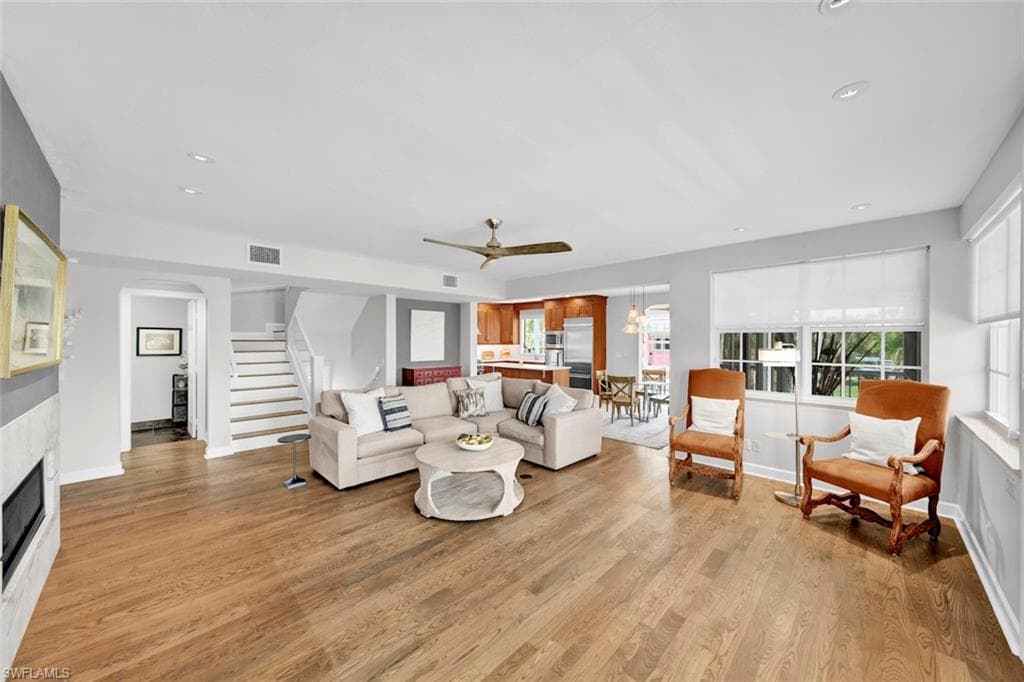 1828 Buckthorn LN, SANIBEL FL 33957-8