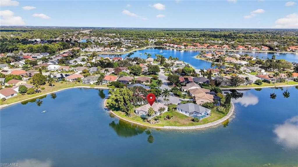 6687 Huntley LN S, NAPLES FL 34104-5