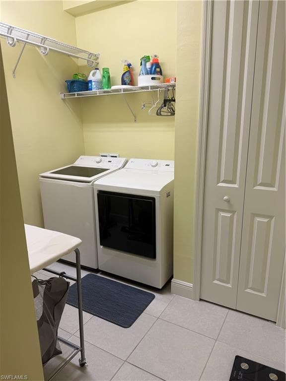 11594 Grey Egret CIR, FORT MYERS FL 33966-4