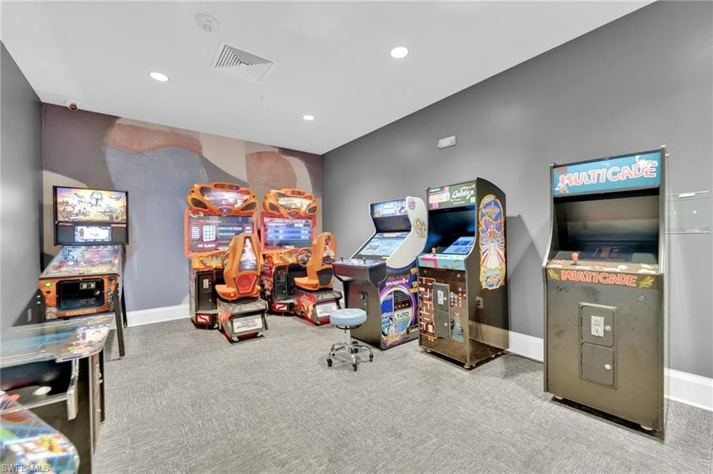 10642 Timber Creek DR, FORT MYERS FL 33913-45