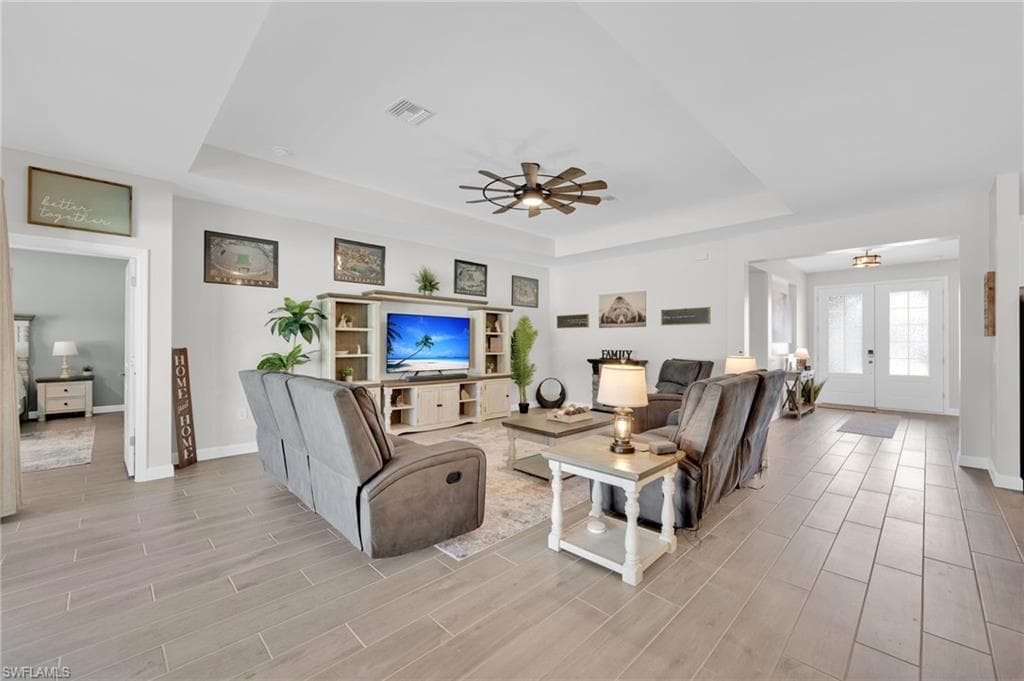 10642 Timber Creek DR, FORT MYERS FL 33913-4