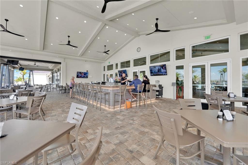 10642 Timber Creek DR, FORT MYERS FL 33913-47