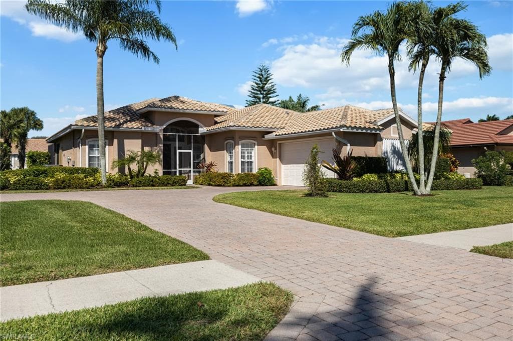 3733 Royal Wood BLVD-1