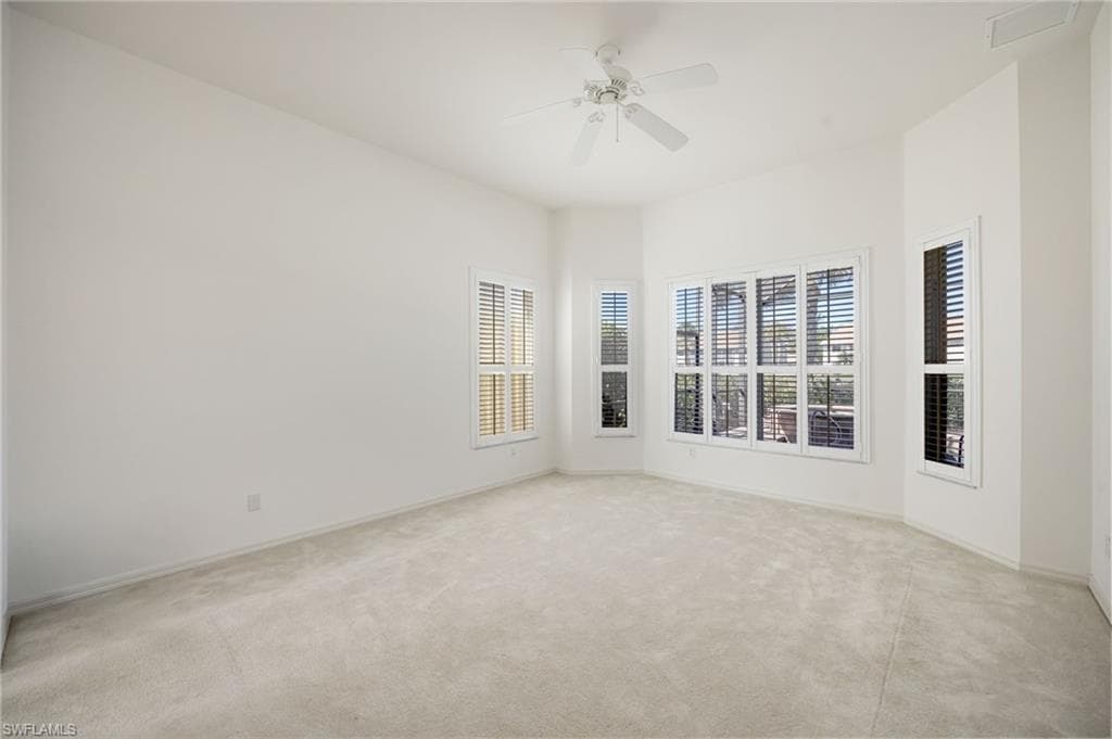 3733 Royal Wood BLVD-18