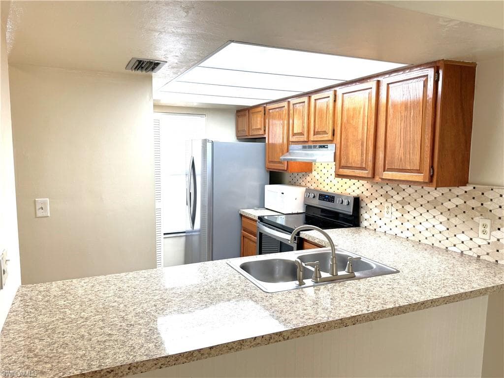 4407 SW 7th PL # 7, CAPE CORAL FL 33914-23