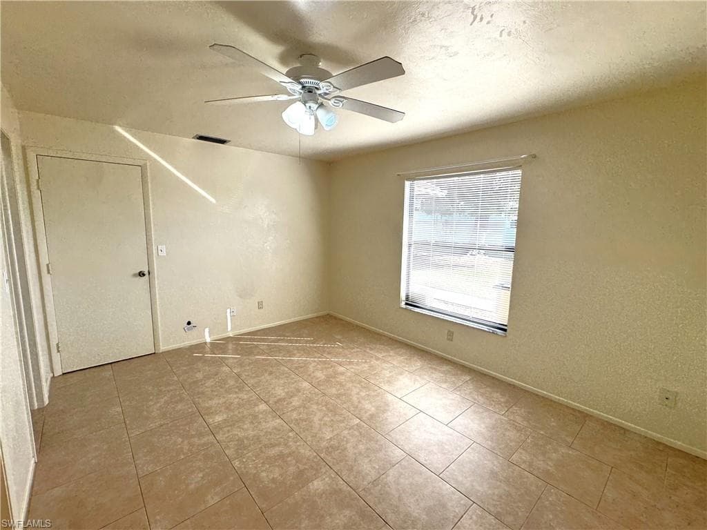 4407 SW 7th PL # 7, CAPE CORAL FL 33914-17