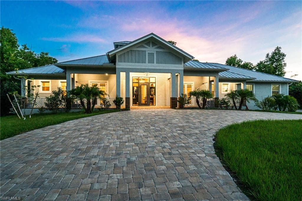 4381 Broadway AVE W, ESTERO FL 33928-47