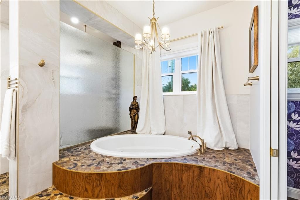 4381 Broadway AVE W, ESTERO FL 33928-18