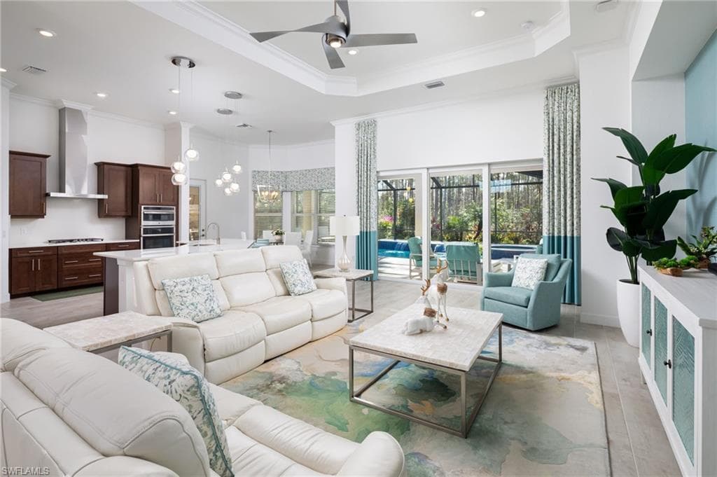 14626 Nicholas WAY, NAPLES FL 34109-1