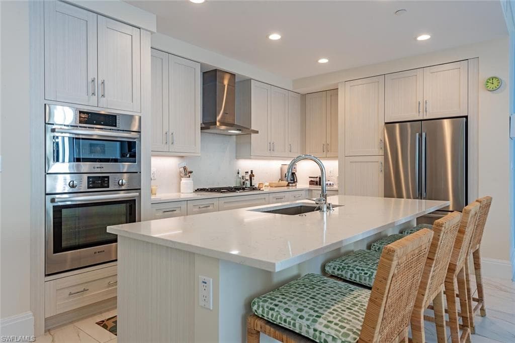 1135 3RD AVE S # 308, NAPLES FL 34102-5