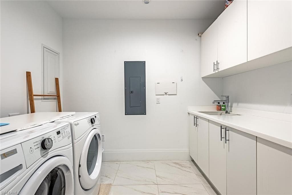 1135 3RD AVE S # 308, NAPLES FL 34102-13