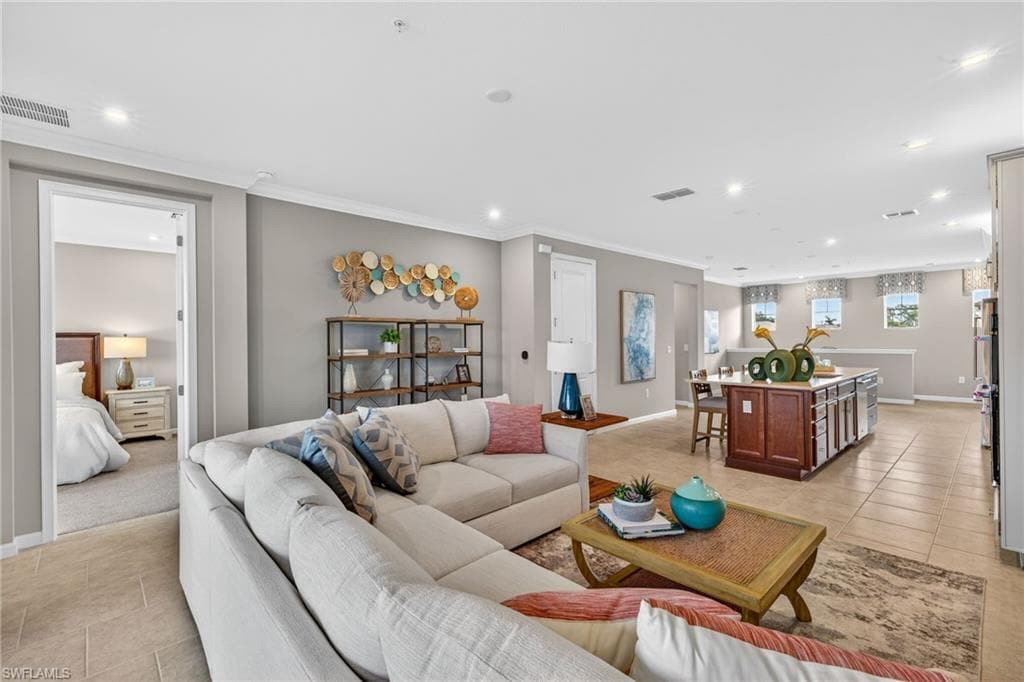 4578 Arboretum # 202, NAPLES FL 34112-5