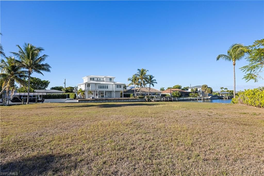 271 Randy LN, FORT MYERS BEACH FL 33931-7
