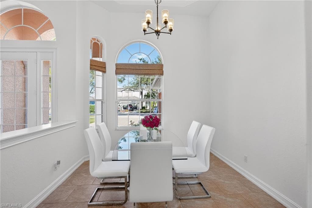 14806 Fripp Island CT, NAPLES FL 34119-14