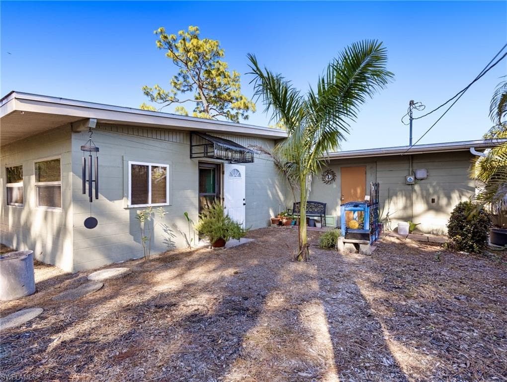 2442 Gorham AVE, FORT MYERS FL 33907-28