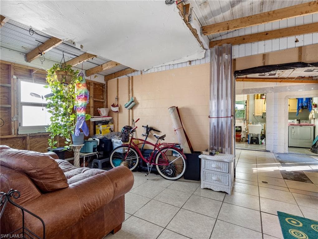 2442 Gorham AVE, FORT MYERS FL 33907-23