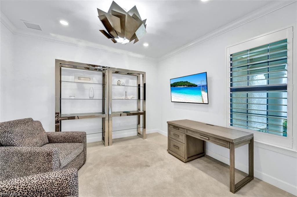 9238 Plover DR, NAPLES FL 34120-20